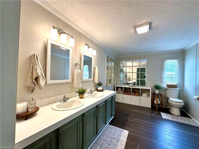 291 Howardtown Road, Mocksville, NC 27028