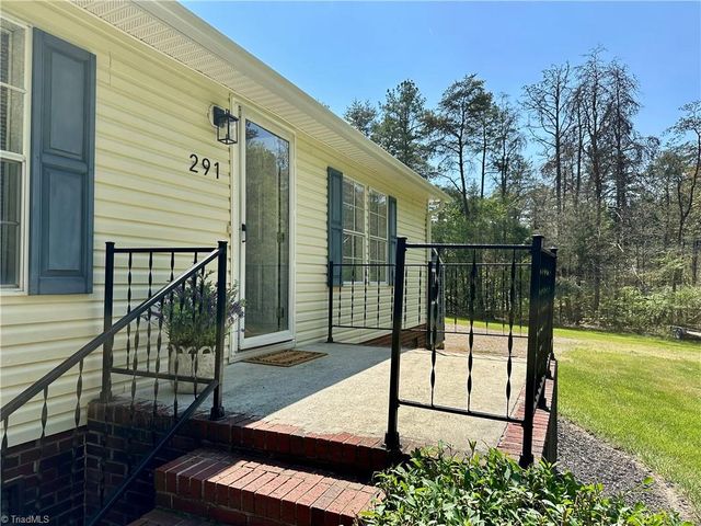 291 Howardtown Road, Mocksville, NC 27028