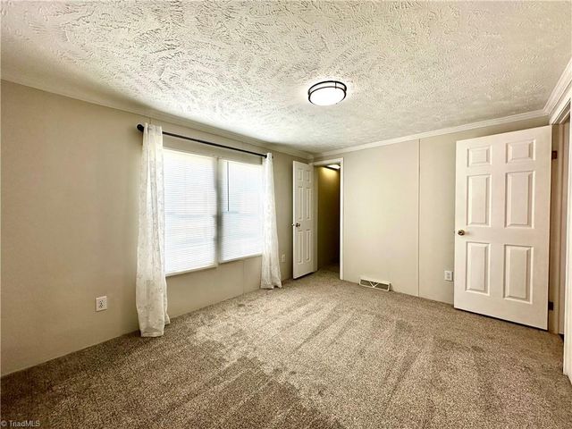 291 Howardtown Road, Mocksville, NC 27028