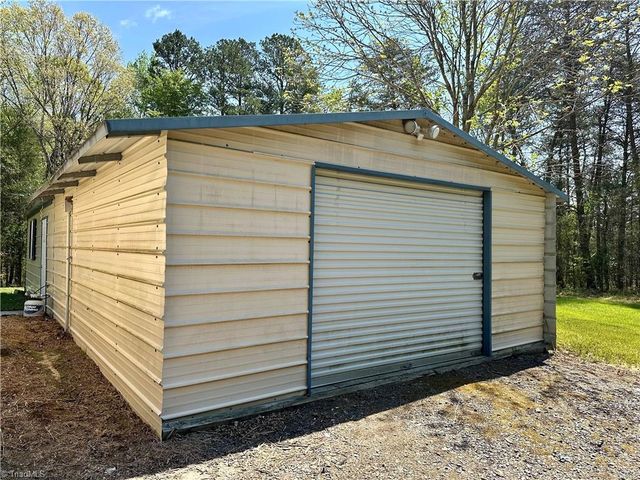 291 Howardtown Road, Mocksville, NC 27028