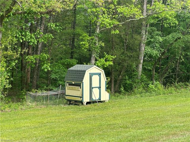 291 Howardtown Road, Mocksville, NC 27028