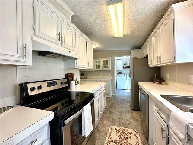 291 Howardtown Road, Mocksville, NC 27028