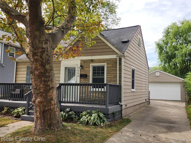 3659 Ellwood Avenue, Berkley, MI 48072