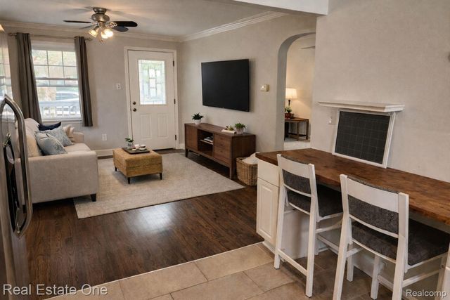 3659 Ellwood Avenue, Berkley, MI 48072