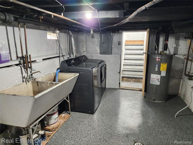 3659 Ellwood Avenue, Berkley, MI 48072