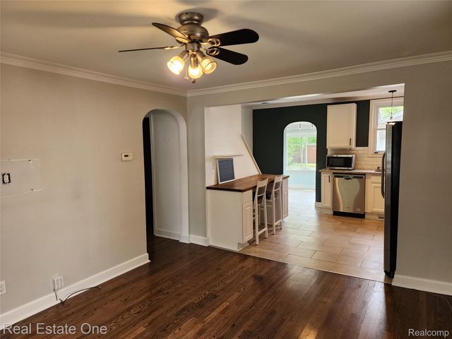 3659 Ellwood Avenue, Berkley, MI 48072