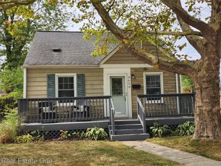 3659 Ellwood Avenue, Berkley, MI 48072