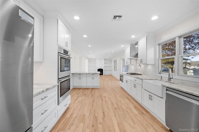 104 Grand Boulevard, Massapequa Park, NY 11762