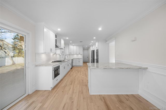 104 Grand Boulevard, Massapequa Park, NY 11762