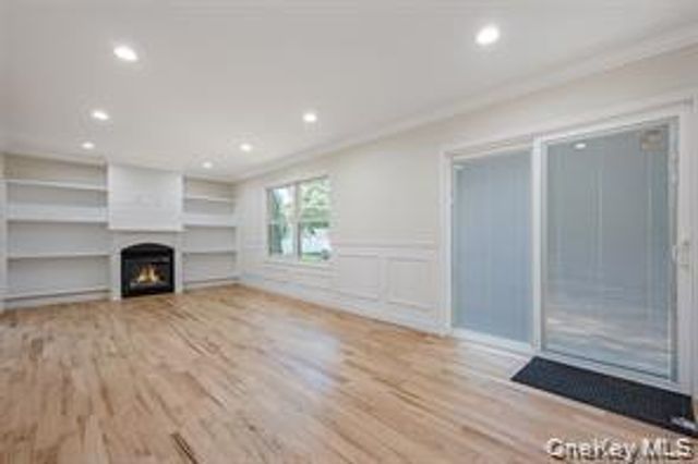 104 Grand Boulevard, Massapequa Park, NY 11762