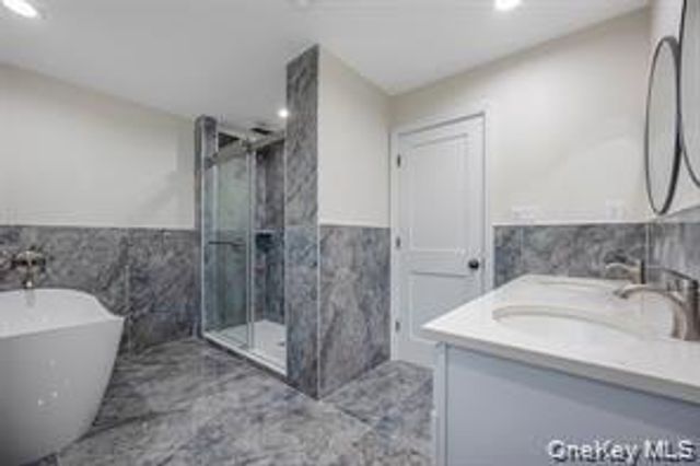 104 Grand Boulevard, Massapequa Park, NY 11762