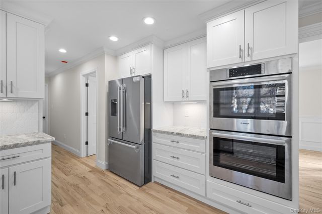 104 Grand Boulevard, Massapequa Park, NY 11762