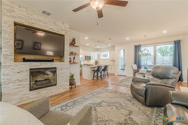 109 Sandbar Drive 137, San Marcos, TX 78666