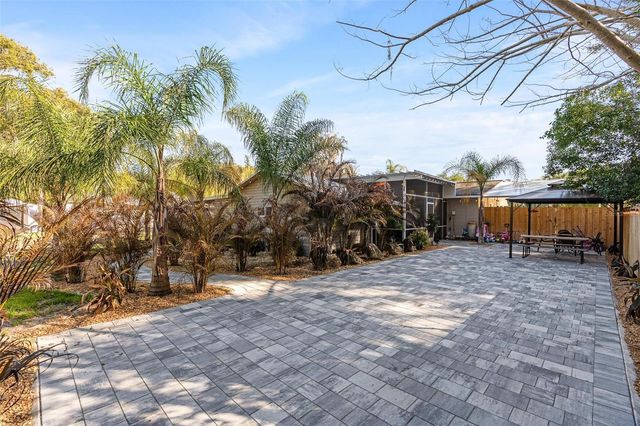 718 GRACIE COURT, Deland, FL 32720