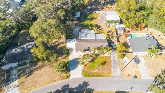 718 GRACIE COURT, Deland, FL 32720