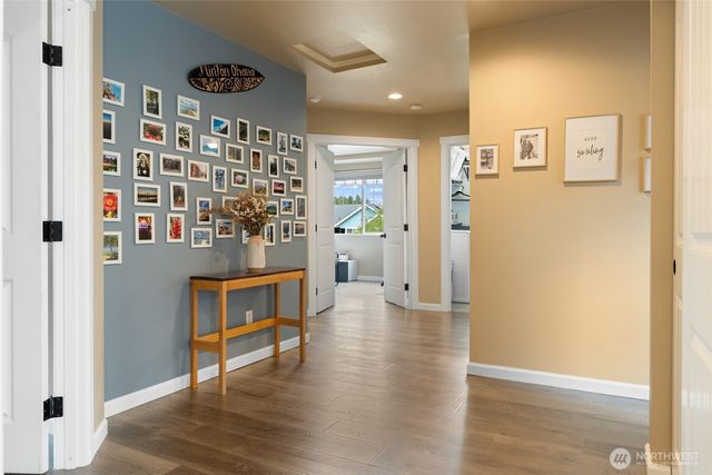 507 Meadowwood Drive SW, Olympia, WA 98502