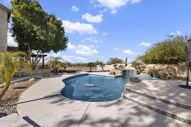 6910 E SADDLEBACK Circle, Mesa, AZ 85207