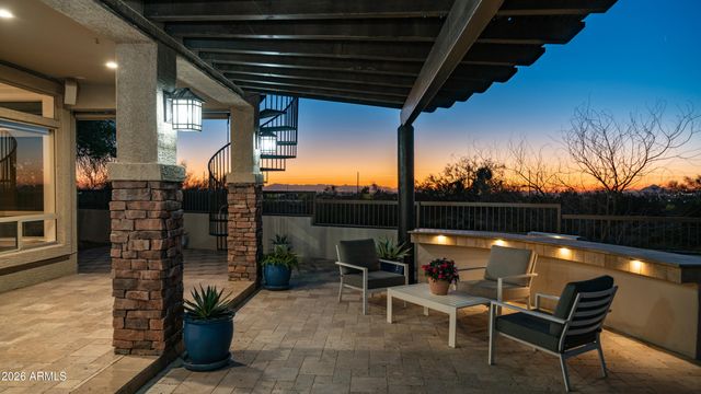 6910 E SADDLEBACK Circle, Mesa, AZ 85207