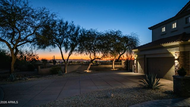 6910 E SADDLEBACK Circle, Mesa, AZ 85207