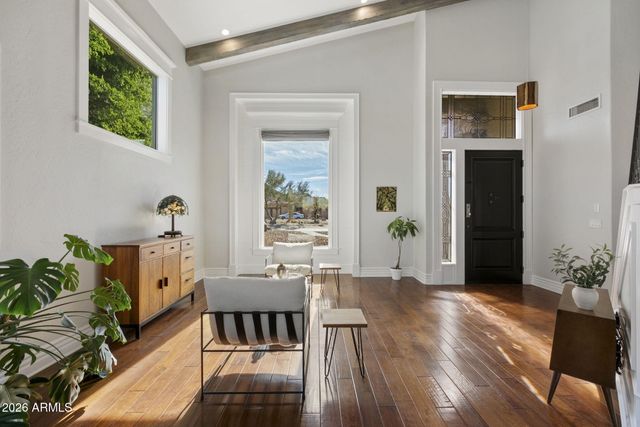 6910 E SADDLEBACK Circle, Mesa, AZ 85207