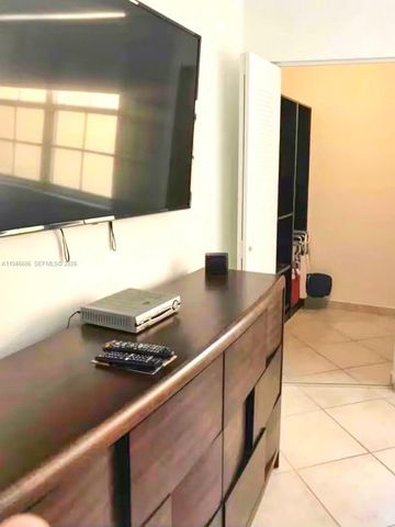 19701 E Country Club Dr 5605, Aventura, FL 33180