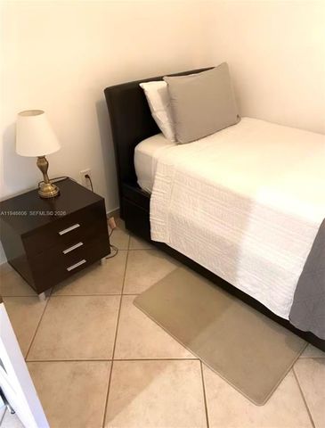 19701 E Country Club Dr 5605, Aventura, FL 33180