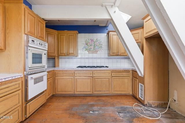 5060 Campo Road, Woodland Hills (los Angeles), CA 91364