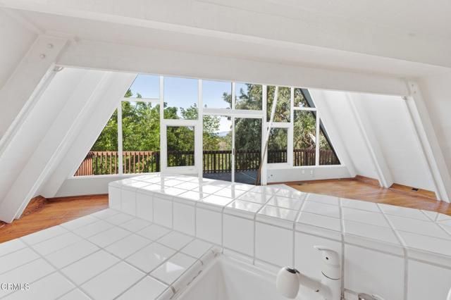 5060 Campo Road, Woodland Hills (los Angeles), CA 91364