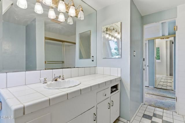 5060 Campo Road, Woodland Hills (los Angeles), CA 91364