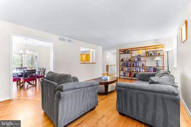 310 FERNWOOD, Severna Park, MD 21146