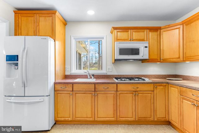 310 FERNWOOD, Severna Park, MD 21146