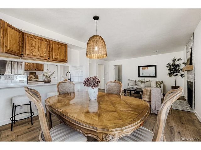 3023 S Ursula Cir 302, Aurora, CO 80014