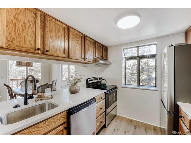 3023 S Ursula Cir 302, Aurora, CO 80014