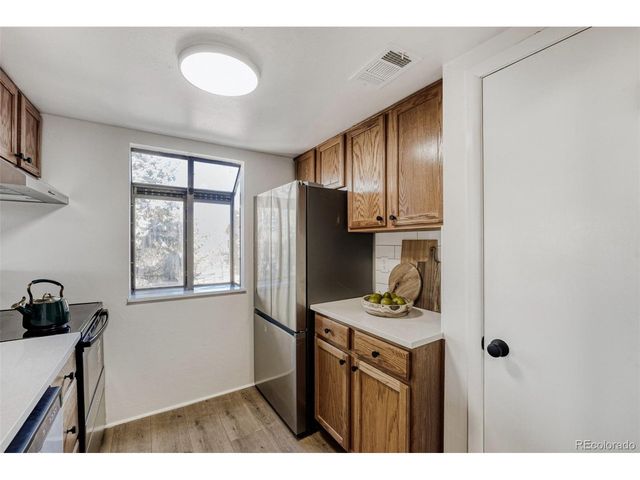 3023 S Ursula Cir 302, Aurora, CO 80014