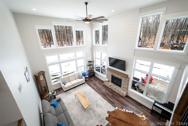 10711 Stump Street, Grand Haven, MI 49417