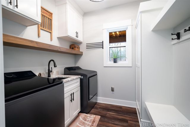 10711 Stump Street, Grand Haven, MI 49417