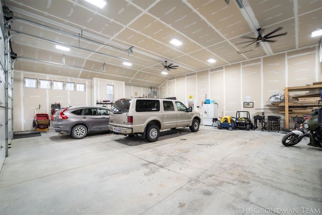 10711 Stump Street, Grand Haven, MI 49417