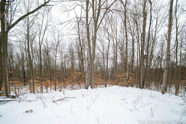 10711 Stump Street, Grand Haven, MI 49417