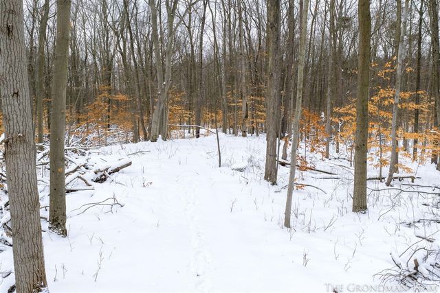 10711 Stump Street, Grand Haven, MI 49417