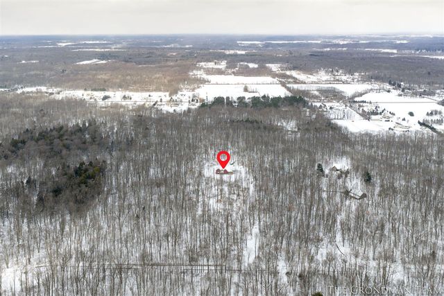 10711 Stump Street, Grand Haven, MI 49417