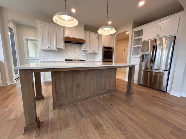 4181 Arbor Drive, Woodbury, MN 55129