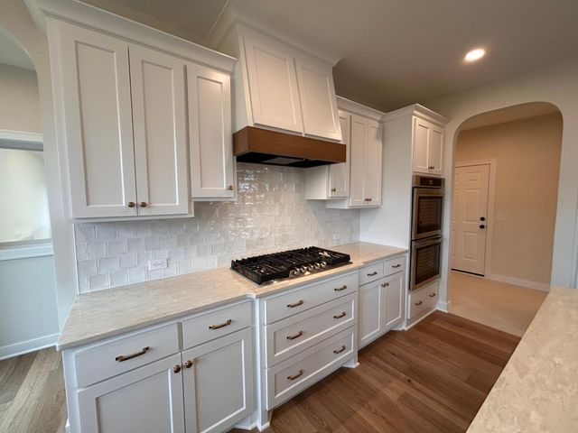 4181 Arbor Drive, Woodbury, MN 55129