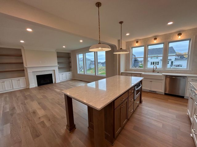 4181 Arbor Drive, Woodbury, MN 55129