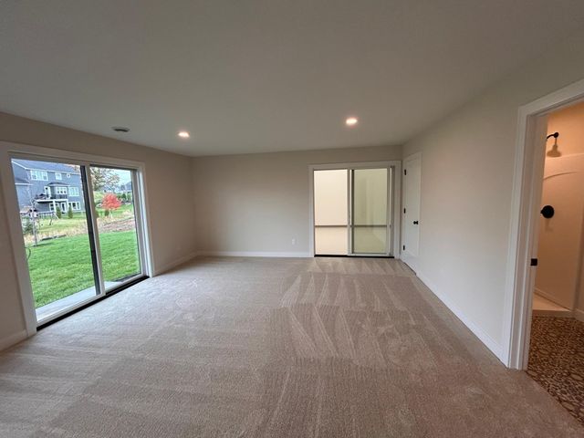 4181 Arbor Drive, Woodbury, MN 55129