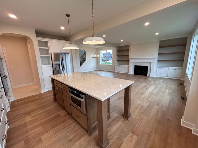 4181 Arbor Drive, Woodbury, MN 55129