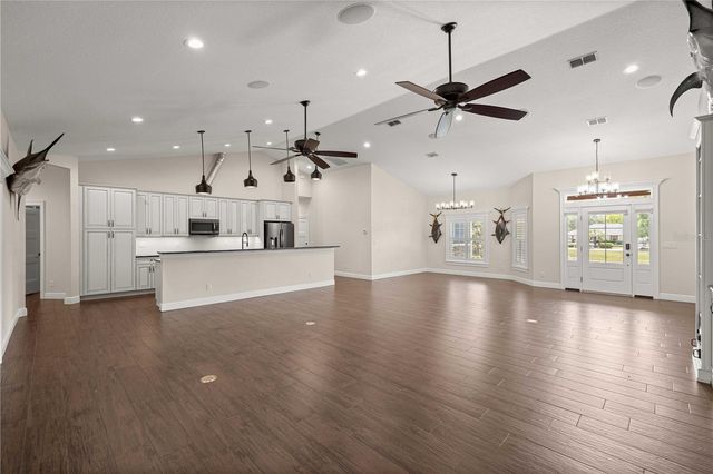 5927 NE 62ND COURT ROAD, Silver Springs, FL 34488