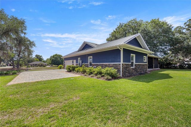 5927 NE 62ND COURT ROAD, Silver Springs, FL 34488