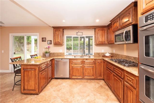 2262 Century Avenue, Riverside, CA 92506