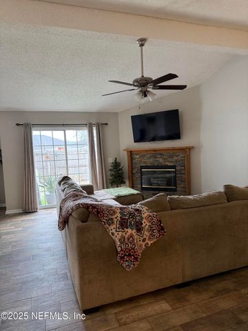 2982 CHIEF RIDAUGHT Trail, Middleburg, FL 32068