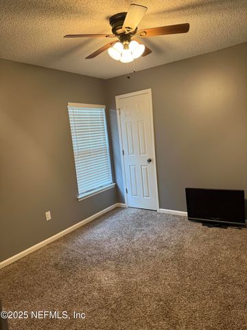 2982 CHIEF RIDAUGHT Trail, Middleburg, FL 32068